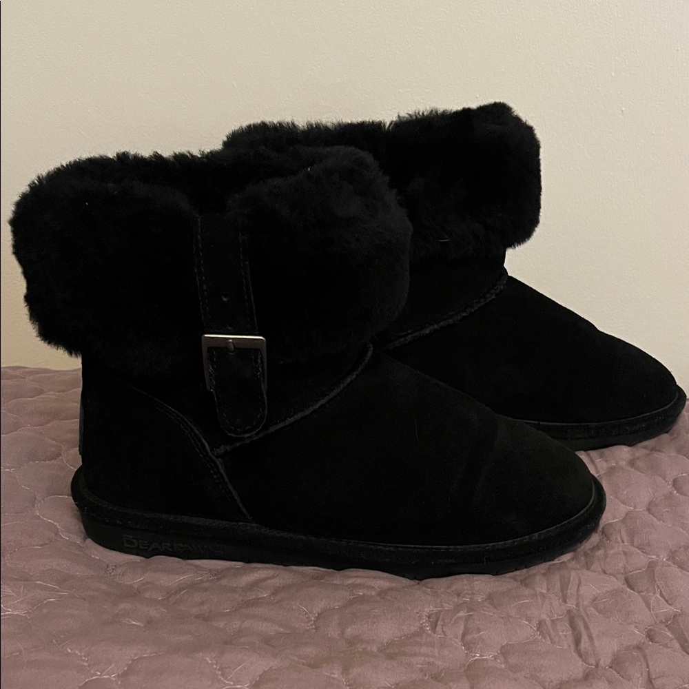 BearPaw Abby Women's Black Winter Boots with Plush Trim